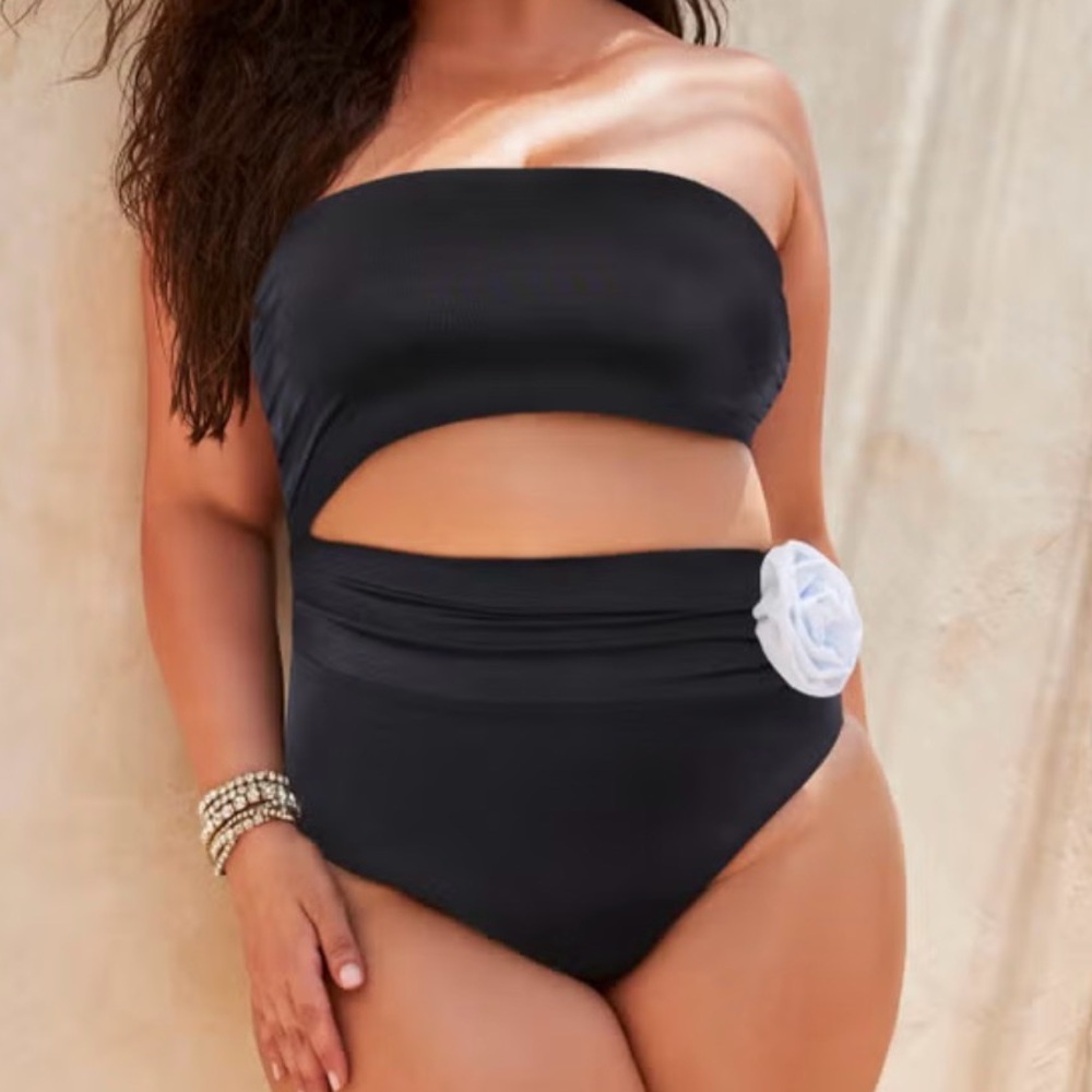New Rosette Cutout Bandeau Swimsuits For All One Piece Plus Size 22 Black